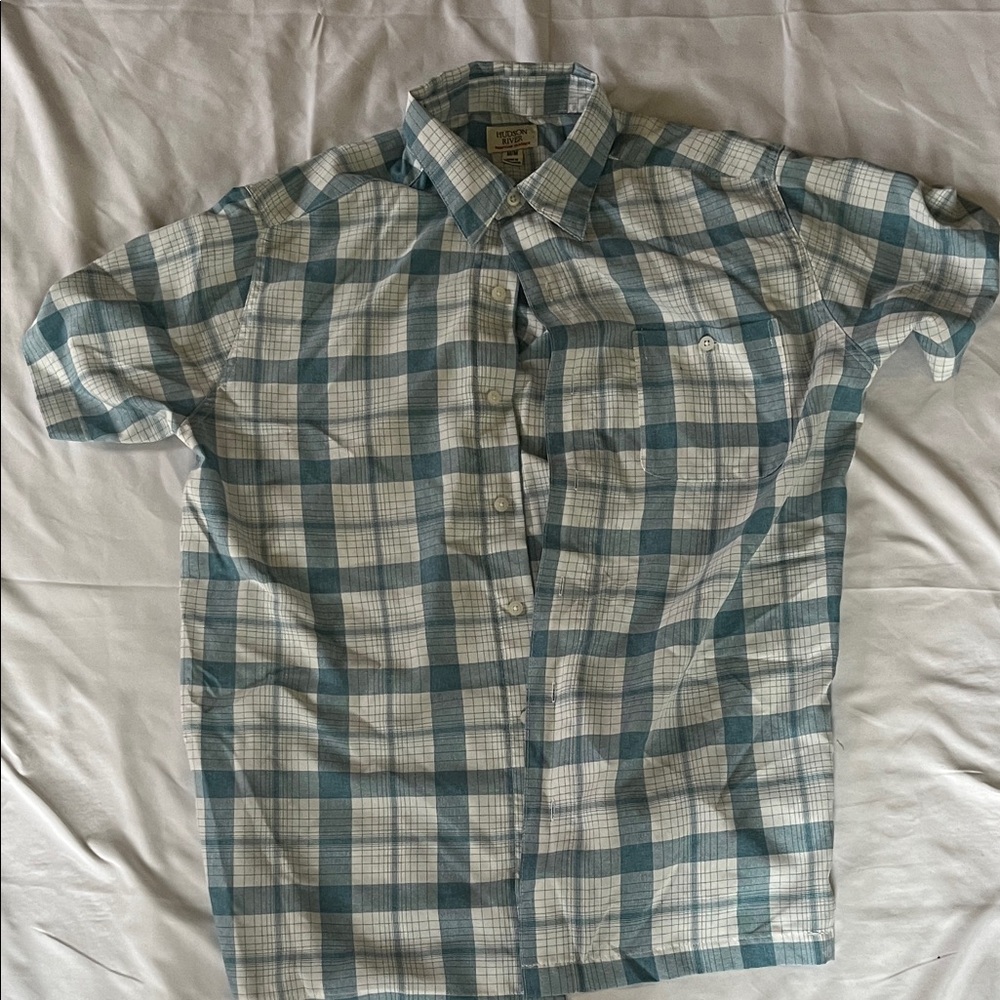 Casual Short-Sleeve Plaid Button-Down Shirt - Teal & White